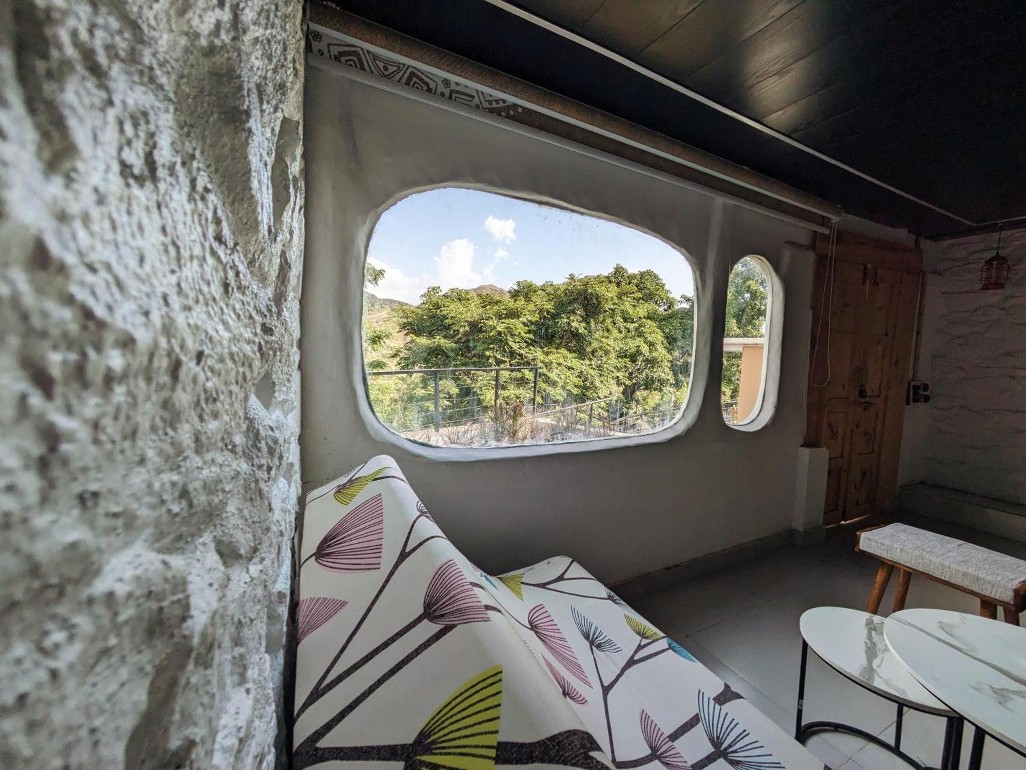 Hotel Cob House à Mount Âbû Extérieur photo